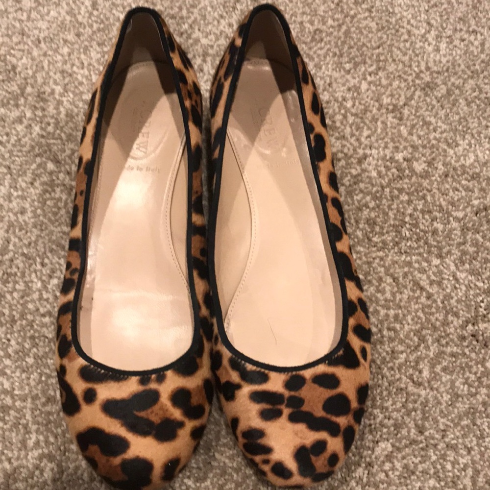 Calf hair leopard shoes